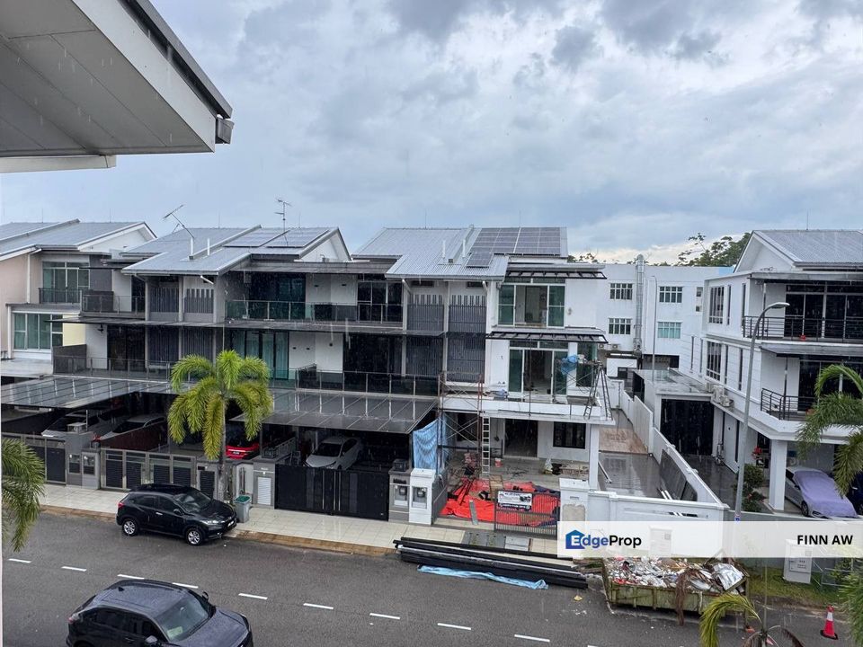 Taman Sutera Utama 2.5 Storey Terrace House For Sale, Johor, Skudai