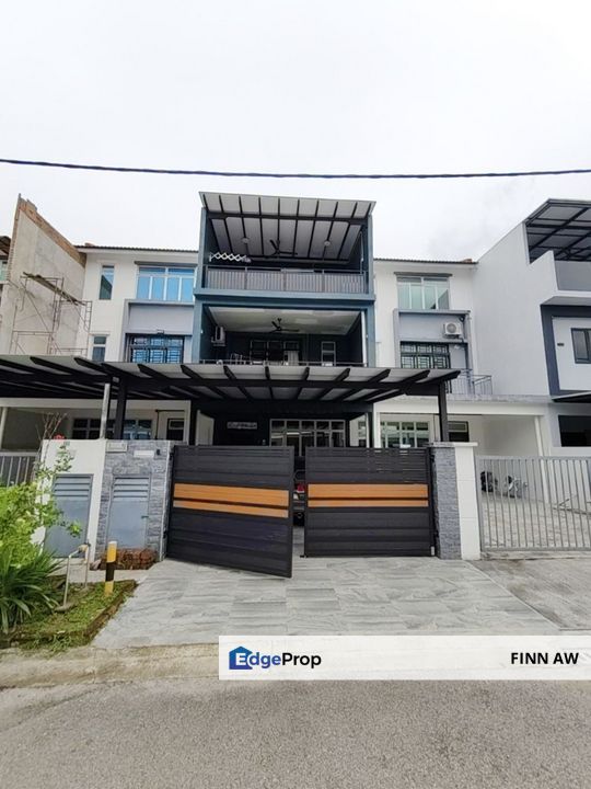 Taman Pulai Mutiara 2.5 Storey House For Sale, Johor, 
