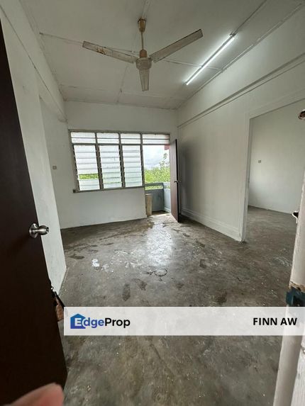 Taman Perling Camar Flat For Sale, Johor, Skudai
