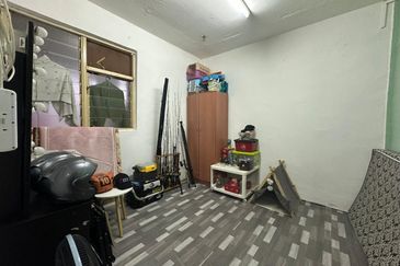 Flat Taman Ungku Tun Aminah
