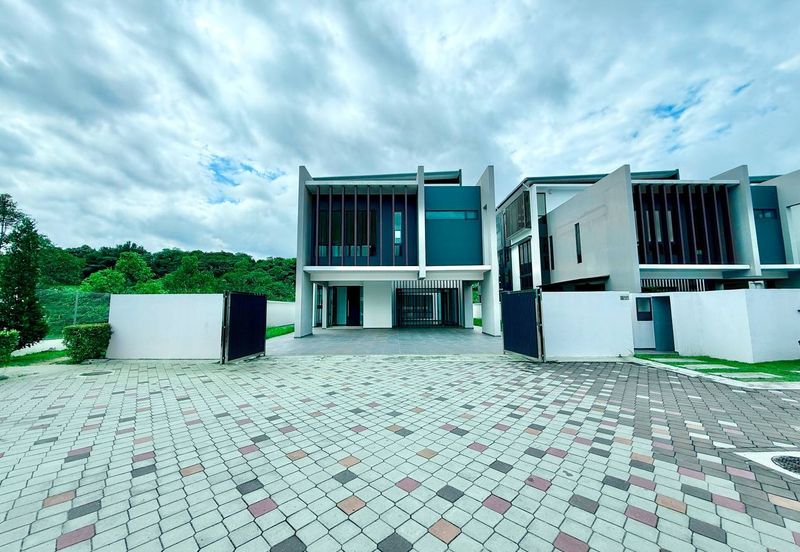 Seri Austin Heights *