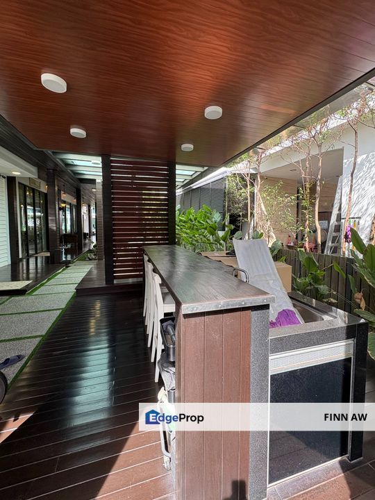 Senibong Cove Isola Grandeur 3 Storey Bungalow For Sale, Johor, Masai