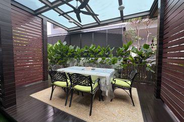 Isola Villa @ Senibong Cove