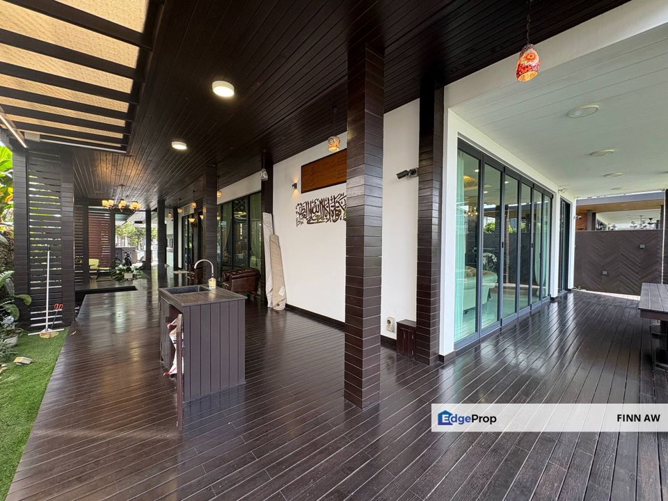 Senibong Cove Isola Grandeur 3 Storey Bungalow For Sale, Johor, Masai