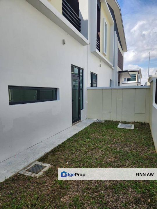 Honeydale Residence Double Storey Cluster House For Sale, Johor, Skudai