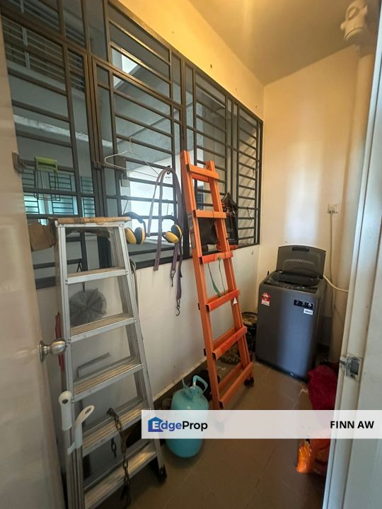 Nusa Height Apartment For Sale, Johor, Gelang Patah