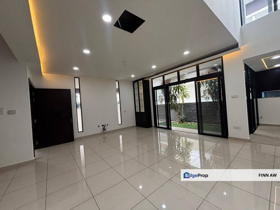 Taman Gaya Double storey Semi D House For Sale, Johor, Ulu Tiram