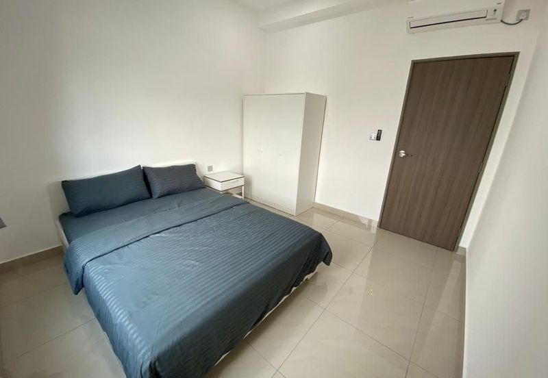 SKS Habitat Apartment, Larkin