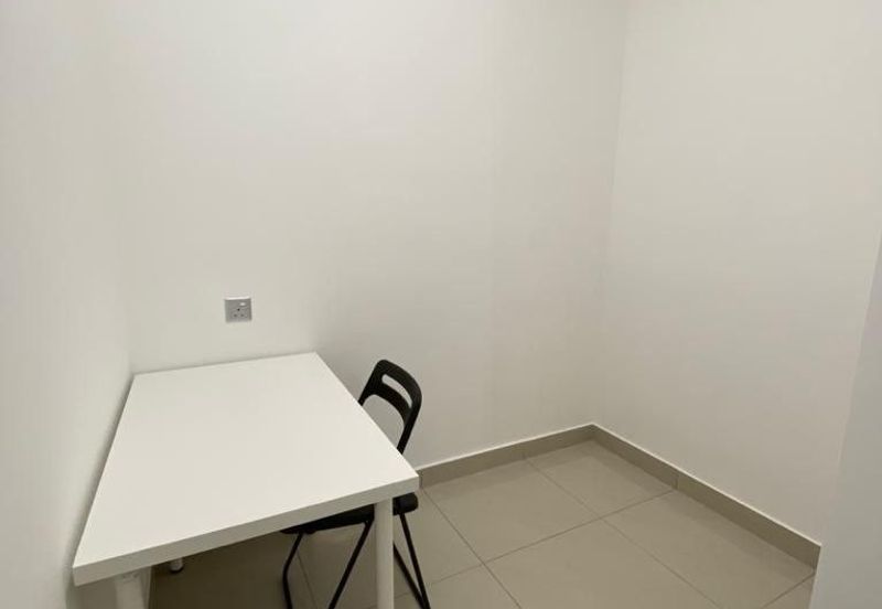 SKS Habitat Apartment, Larkin