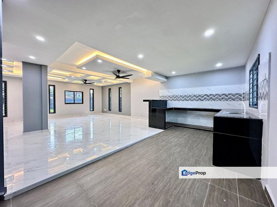 Taman Nusantara Double Storey House For Sale, Johor, Gelang Patah