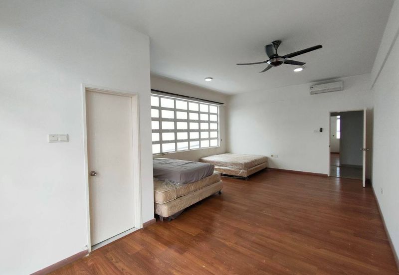 Nusa Heights (Nusa Puncak)