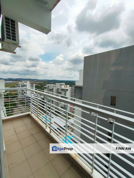 Nusa Heights Condominium Unit For Sale, Johor, Gelang Patah