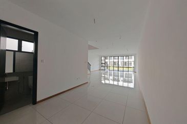 Senibong Cove Waterway Residences