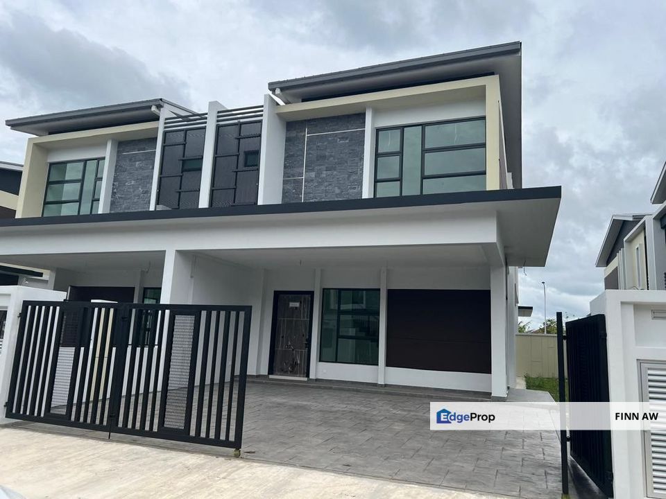 Taman Impian Emas Double Storey Cluster House For Sale, Johor, Skudai
