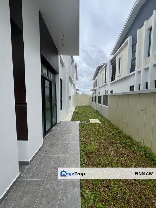 Taman Impian Emas Double Storey Cluster House For Sale, Johor, Skudai