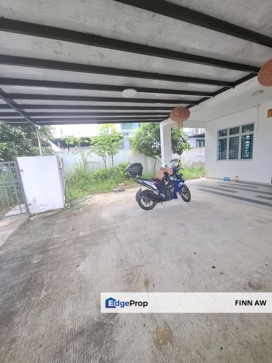 Taman Pulai Mutiara Double Storey Cluster House For Sale, Johor, 