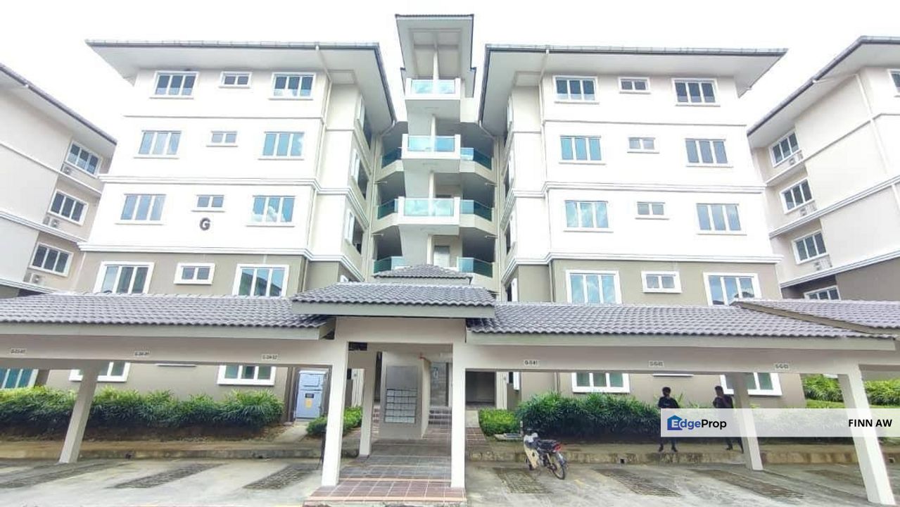 Larkin Residence 2 Service Apartment For Sale, Johor, Johor Bahru