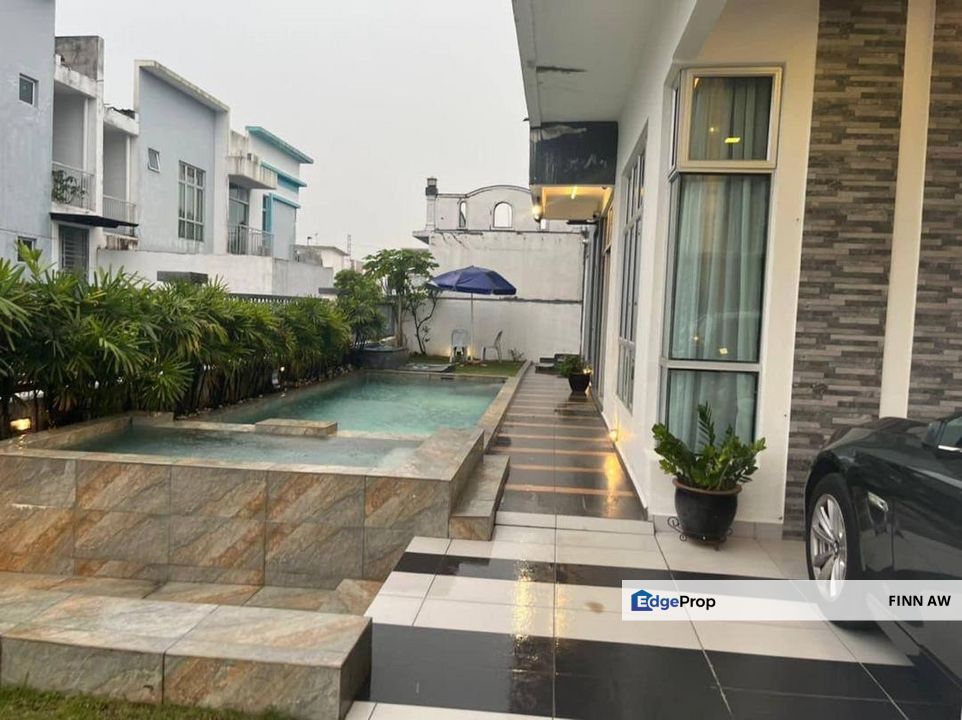 Taman Pulai Hijauan Double Storey Cluster House For Sale End Lot, Johor, Kangkar Pulai