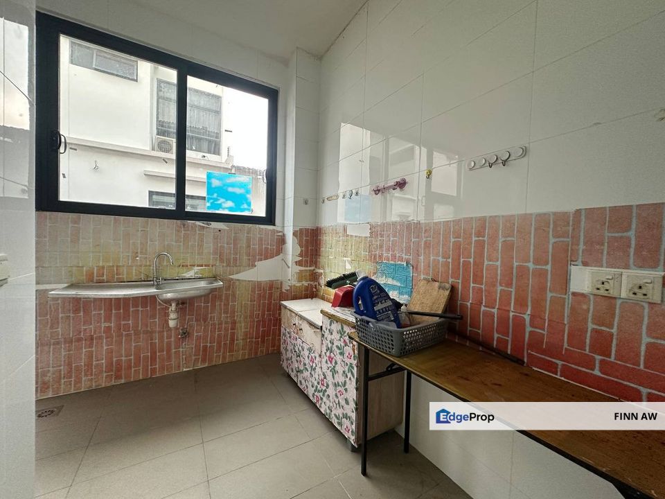 Valley West 1 Horizon Hills Double Storey Terrace House For Sale, Johor, 