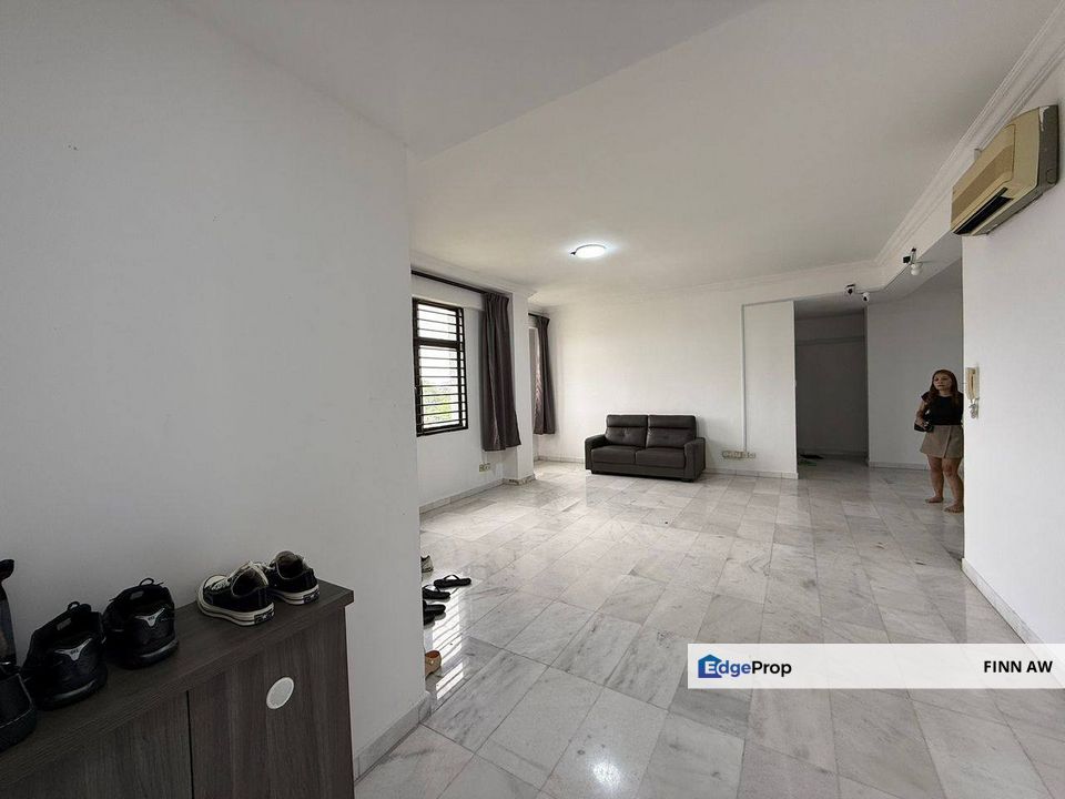 Aloha Tower Service Apartment Corner Unit For Sale, Johor, Johor Bahru