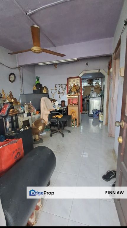 Partially Renovated Tun Aminah Low Cost Flat , Johor, Johor Bahru