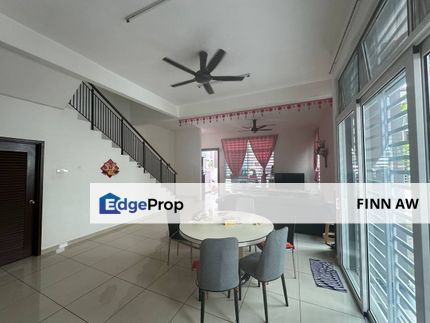 Nusa Sentral Partially Renovated Three Storey Cluster House , Johor, Nusajaya