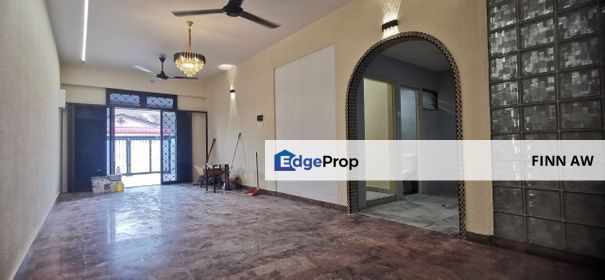 Taman Ungku Tun Aminah Fully Renovated Single Storey Terrace House , Johor, Skudai