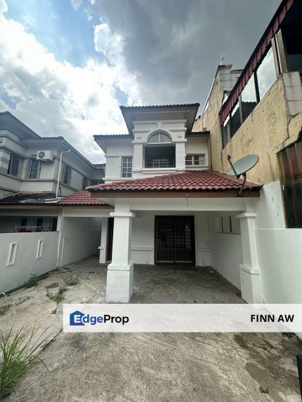 Full Loan Unblock Taman Bukit Indah Partially Renovated Double Storey Terrace House, Johor, Johor Bahru