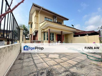 Endlot with Extra Land Fully Renovated Mutiara Rini Double Storey Terrace House, Johor, Skudai