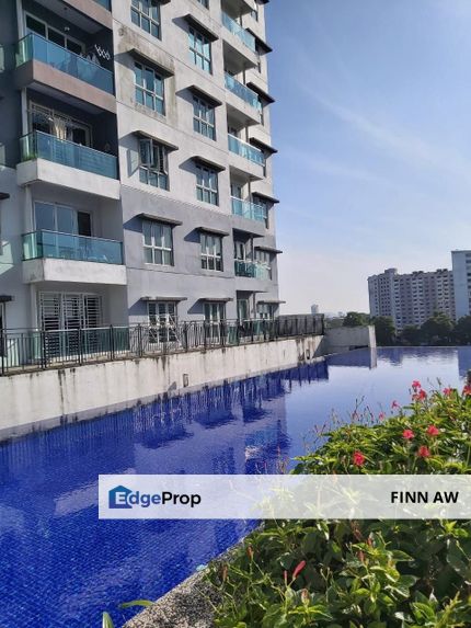 Partially Furnished Larkin Season Luxury Apartment For Sale, Johor, Johor Bahru