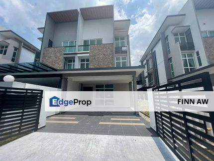 Taman Nusa Sentral 3 Storey Cluster House For Sale, Johor, Nusajaya