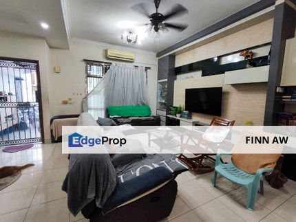 Partial Furnished Taman Sutera Utama 2.5 Storey Superlink House For Sale, Johor, Skudai