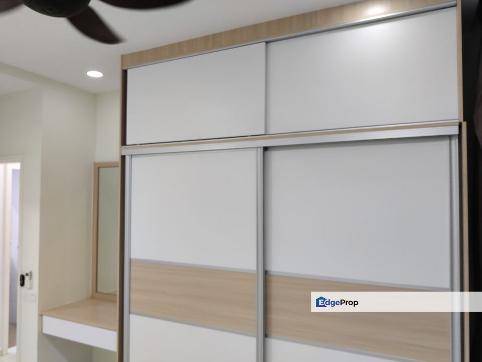 Corner unit high-Floor Partially Furnished Condo at D' Nuri Residence, Kuala Lumpur, Salak Selatan