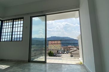 Vista Panorama Condominium