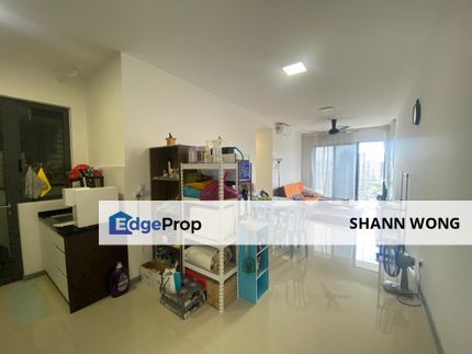 Luxury corner unit: prime 1206 sqft living at United Point Residences,Genting view, Kuala Lumpur, Segambut