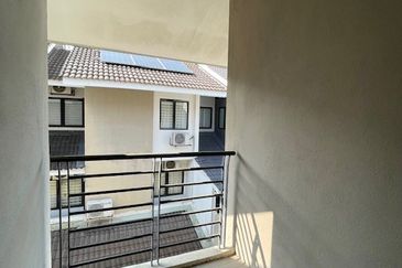 Lake Fields - Meadows and Glades