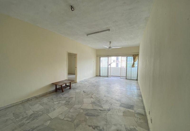 Ayers & Astaria Condominium