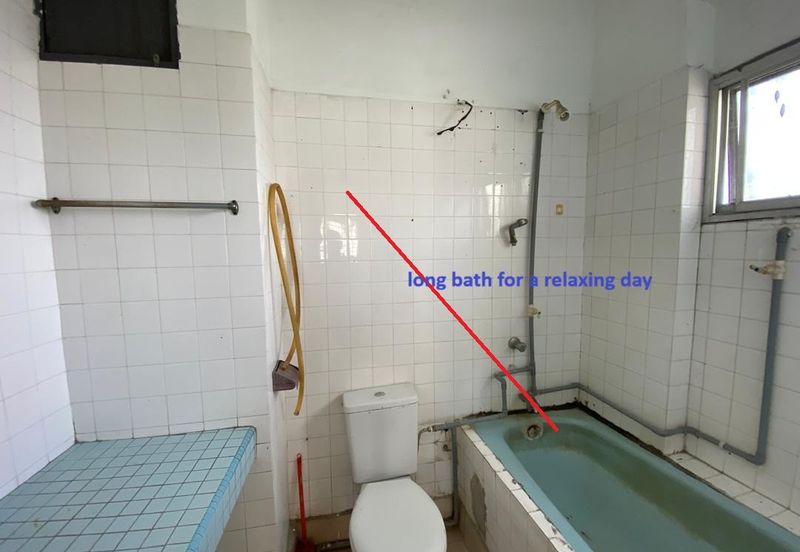 Ayers & Astaria Condominium