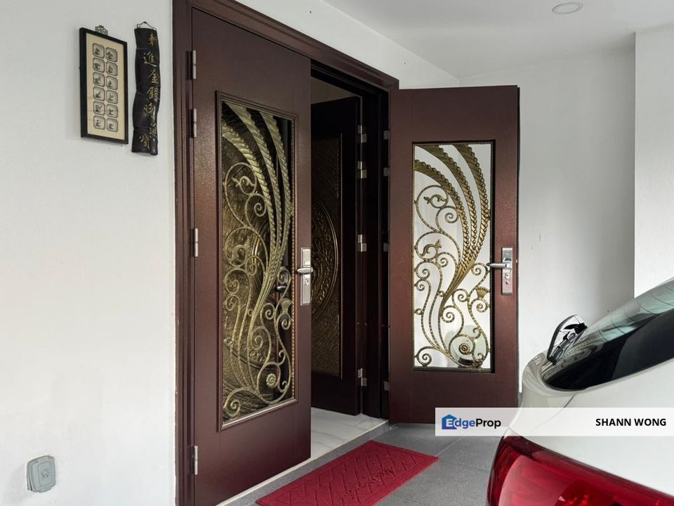 3 storey link bungalow for rent, Taman Bukit Segar, Kuala Lumpur, Cheras