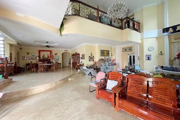 Jalan Taman Bukit Desa