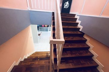 Anjung Hijau (Greenfield Apartment)