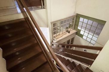 Taman Bukit Desa House For Sale, Freehold, KL