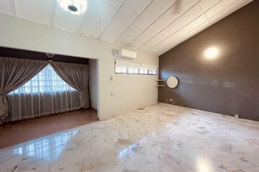 Taman Bukit Desa House For Sale, Freehold, KL