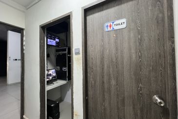 Bungalow Shop Jalan Profesor Diraja Ungku Aziz, PJS11 Petaling Jaya for Rent