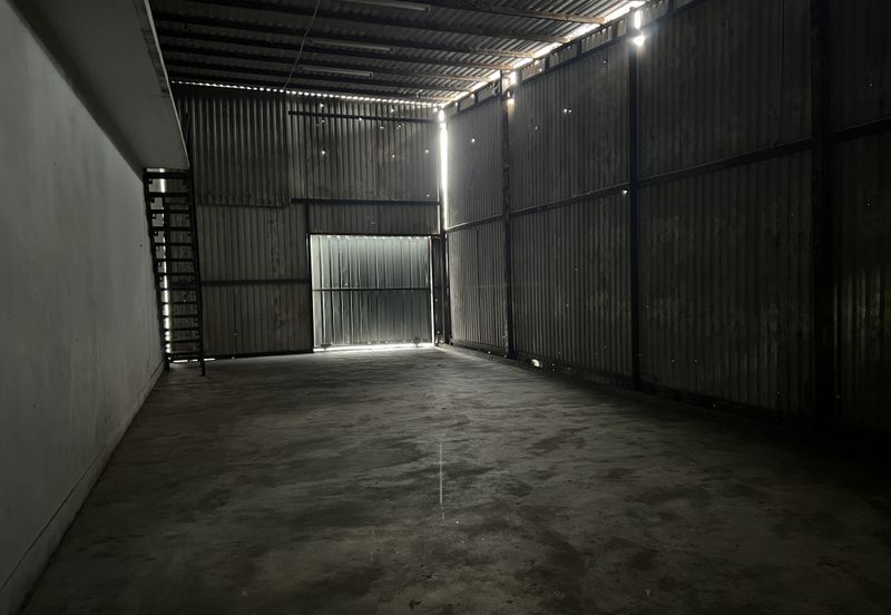 Bungalow Shop Jalan Profesor Diraja Ungku Aziz, PJS11 Petaling Jaya for Rent