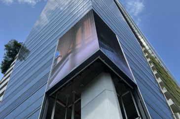 The MET Corporate Towers