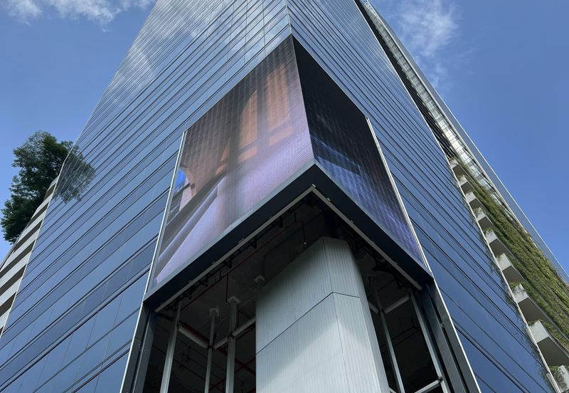 The MET Corporate Towers