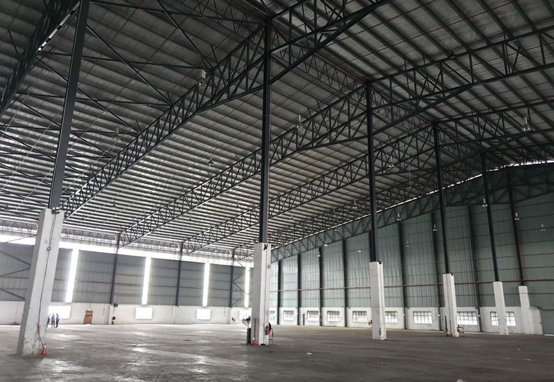 Medium Industrial Factory Detached Factory At Puncak Alam For Sale
