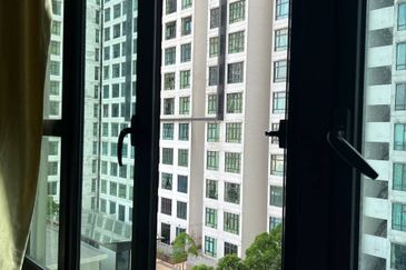 D'Summit Residences @ Kempas Utama