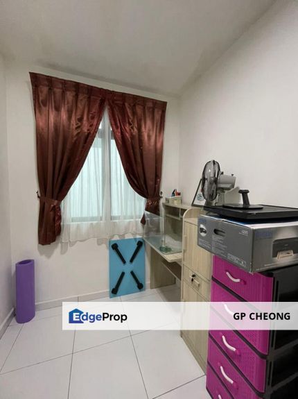 High Floor, Lake and Golf view 2 Bedroom Sky Oasis Residences at Taman Austin and Setia Indah for Sale., Johor, Johor Bahru